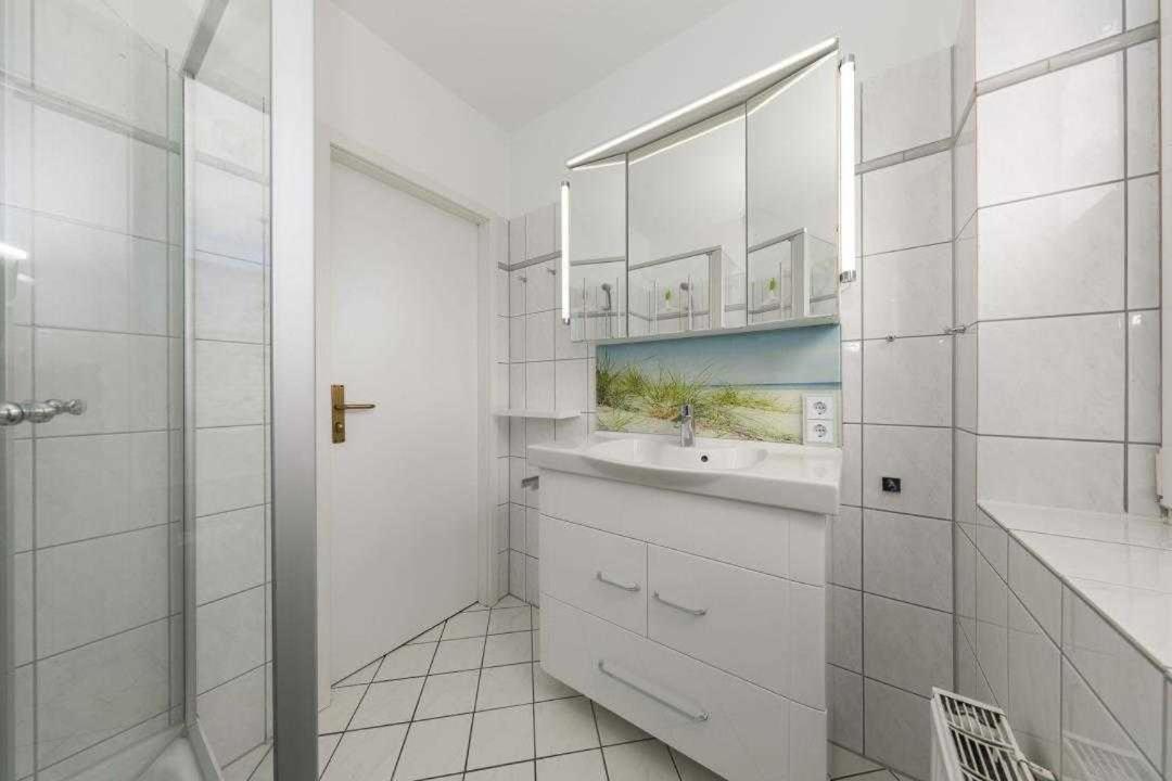 Апартаменты Residenz Kormoran 1 0 Куксхафен Экстерьер фото